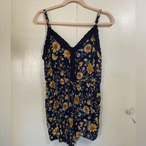 Nevena Rae Floral Navy Romper with Yellow and White Flowers size L